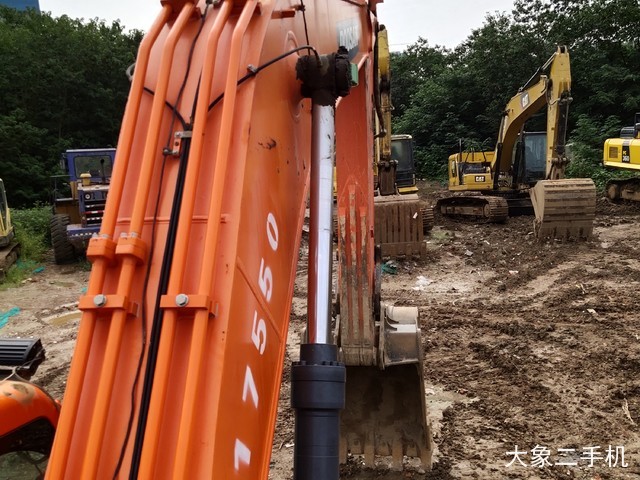 斗山 DX260LC-9C 挖掘机