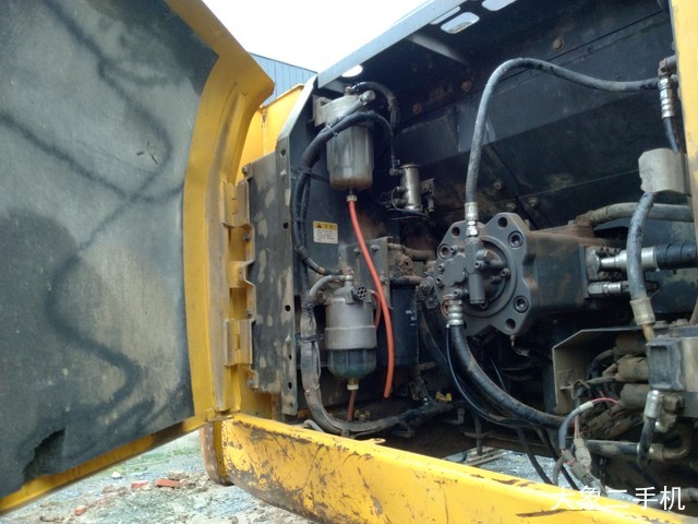 住友 SH240-5 挖掘机