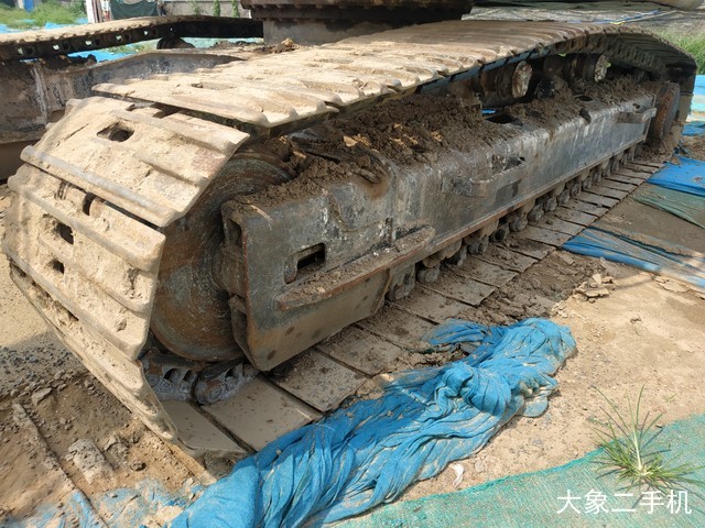 龙工 LG6235 挖掘机