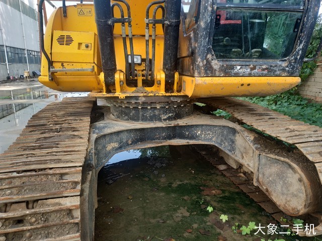 杰西博 JS210LC 挖掘机