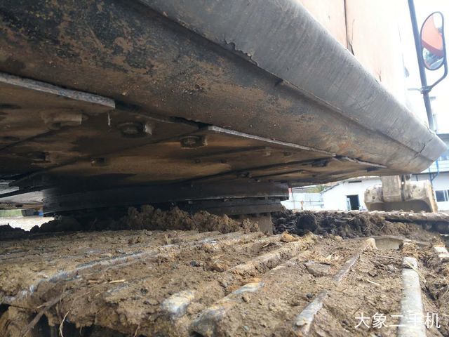 日立 ZX210LC-3G 挖掘机