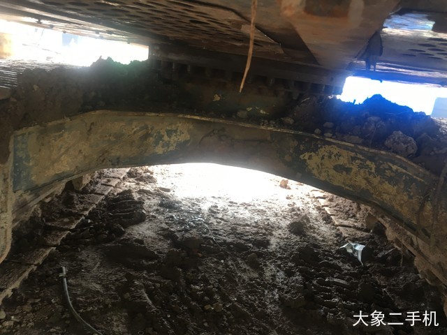 徐工 XE135B 挖掘机