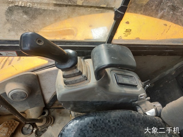 杰西博 8056 挖掘机