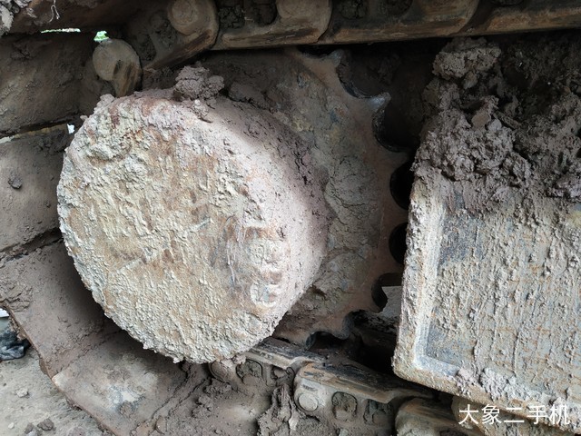 小松 PC240LC-8 挖掘机