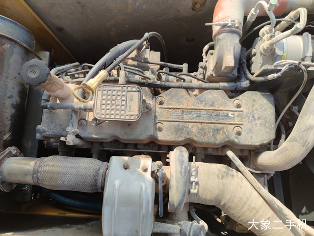 徐工 XE215D 挖掘机