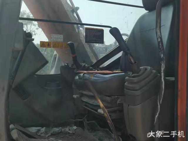 日立 EX70 挖掘机