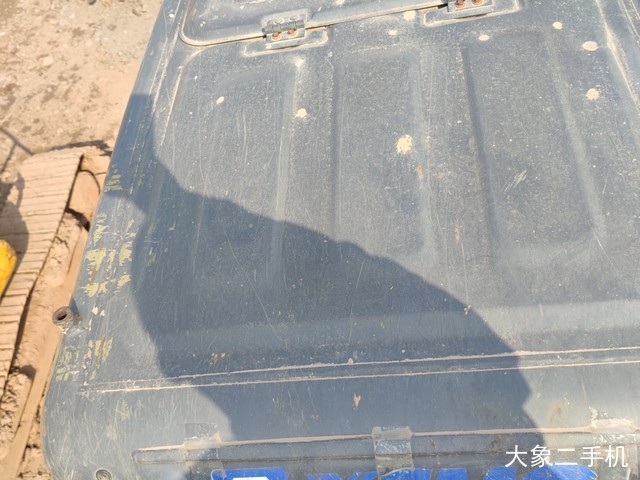 徐工 XE215D 挖掘机