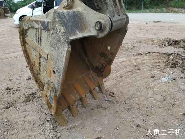 斗山 DX150LC 挖掘机