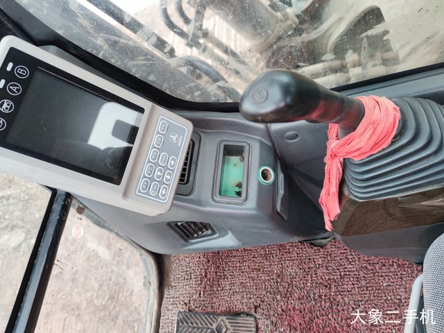 三一重工 SY305H 挖掘机