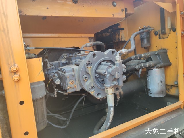 三一重工 SY235C-9 挖掘机