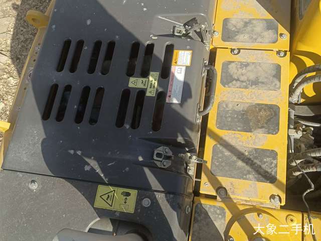 山东临工 E6135F 挖掘机