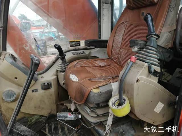 斗山 DH258LC-7 挖掘机