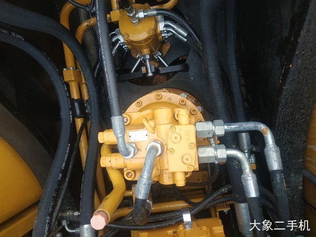 三一重工 SY215C-10 挖掘机