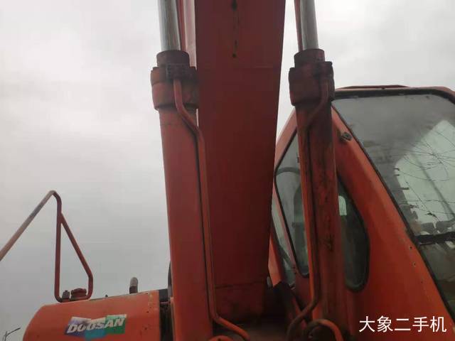 斗山 DH258LC-7 挖掘机