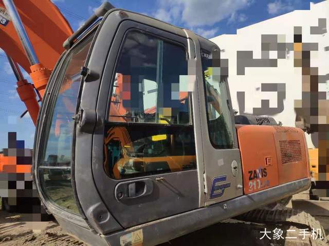 日立 ZX210LC-3G 挖掘机