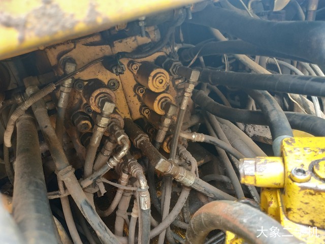 加藤 HD1023III 挖掘机