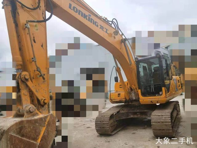 龙工 LG6225E 挖掘机