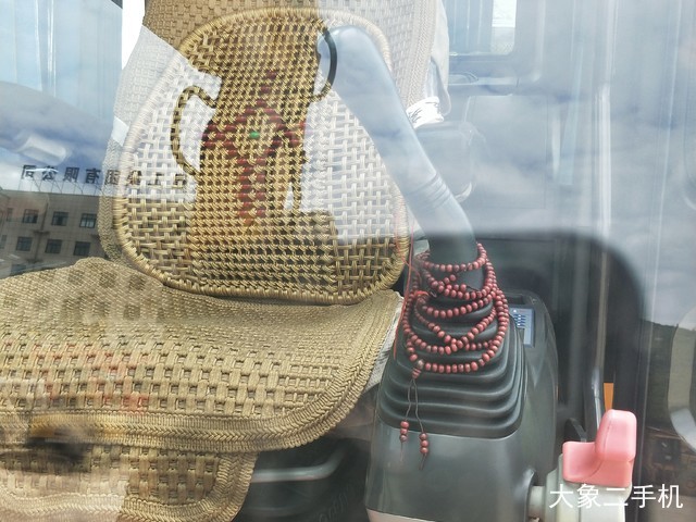 三一重工 SY135C-9 挖掘机