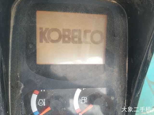 神钢 SK260LC-8 挖掘机