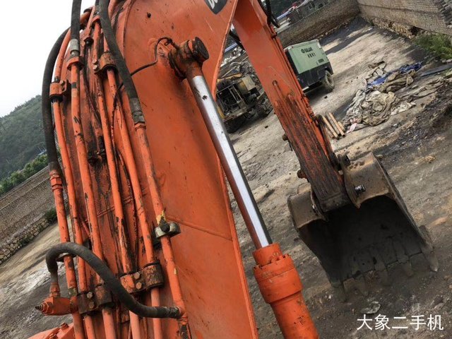 斗山 DH225LC-7 挖掘机