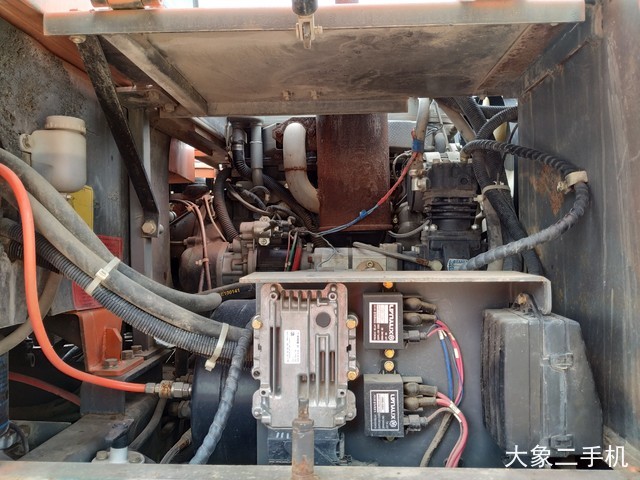 新源 XY75W-8 挖掘机