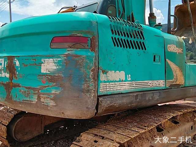 神钢 SK140LC-8 挖掘机