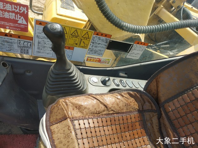 小松 PC200-8N1 挖掘机