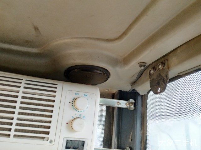 雷沃重工 FR65-7 挖掘机