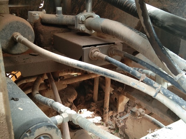 山东临工 L955F 装载机