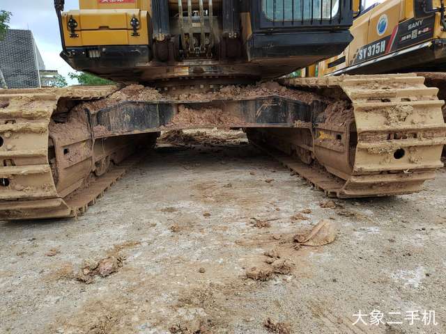 三一重工 SY375H 挖掘机