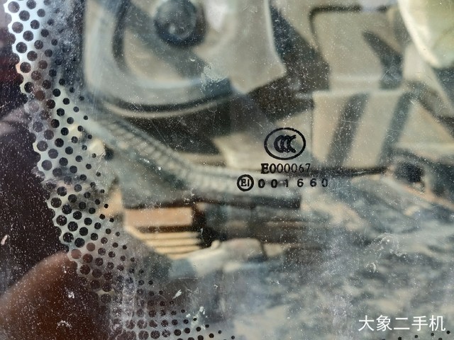 龙工 LG6215 挖掘机