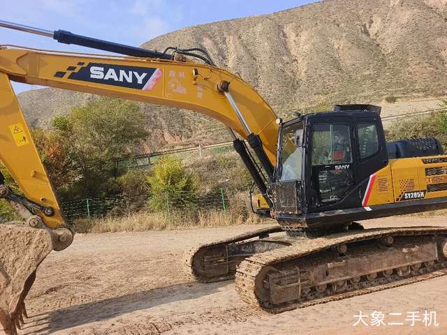 三一重工 SY265C-10 挖掘机