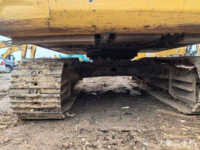 三一重工 SY135C 挖掘机