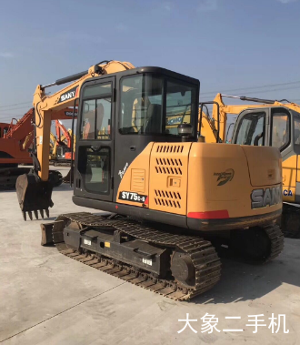 三一重工 SY75C-10 挖掘机
