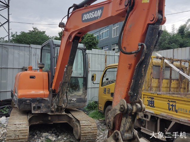 斗山 DX55-9C 挖掘机