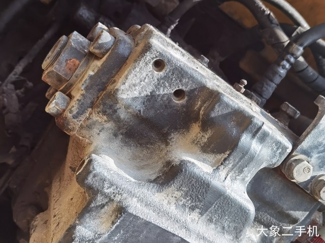 小松 PC210-8 挖掘机