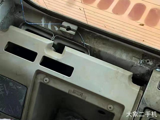 斗山 DH300LC-7 挖掘机