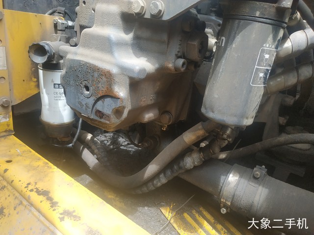 小松 PC240LC-8 挖掘机