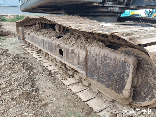 沃尔沃 EC250D 挖掘机