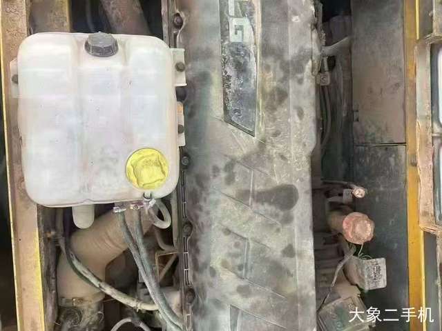 山东临工 LG6400E 挖掘机