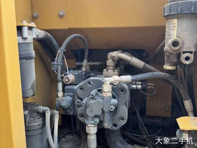 徐工 XE135D 挖掘机