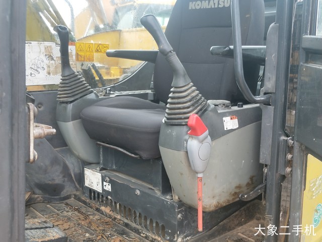 小松 PC70-8 挖掘机