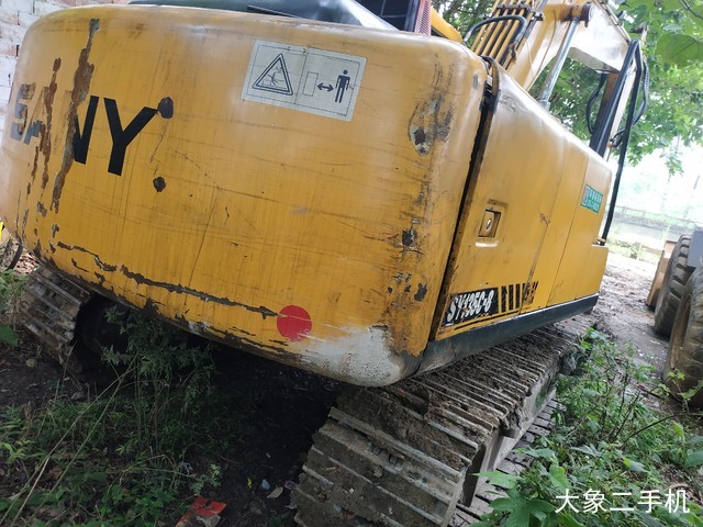 三一重工 SY135C 挖掘机