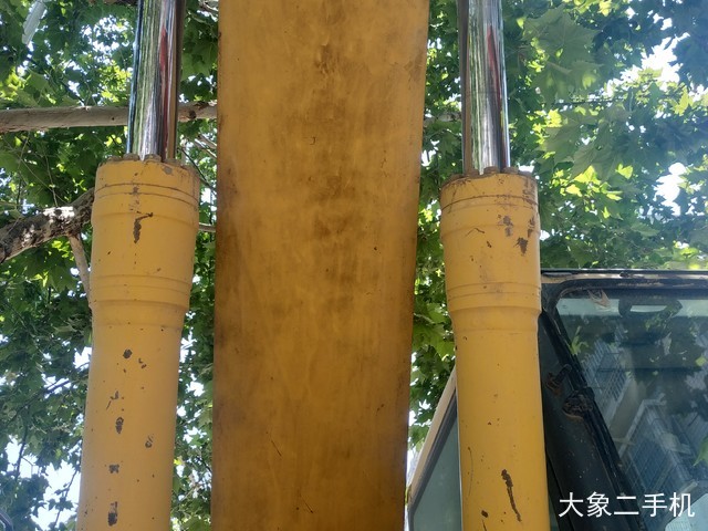 小松 PC200-7 挖掘机