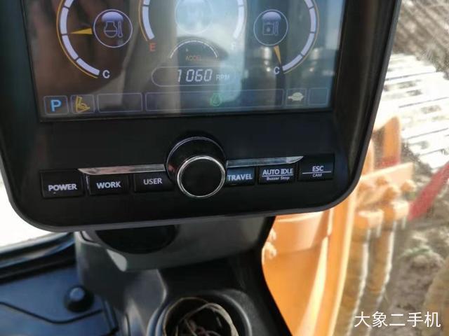 现代 R275LC-9T 挖掘机