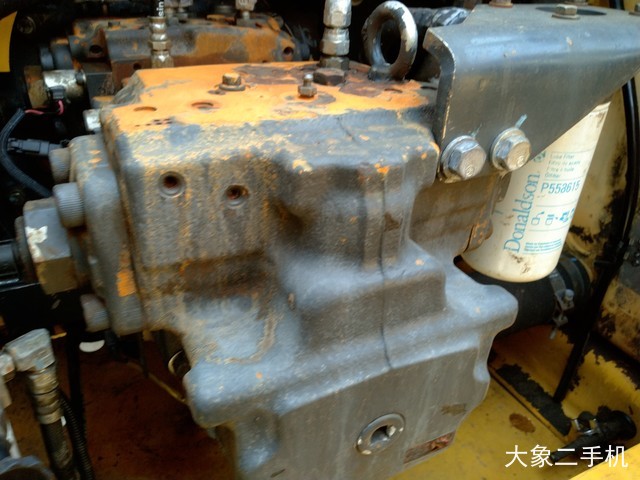 小松 PC240LC-8 挖掘机