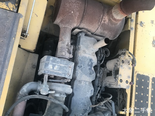 小松 PC240LC-8 挖掘机