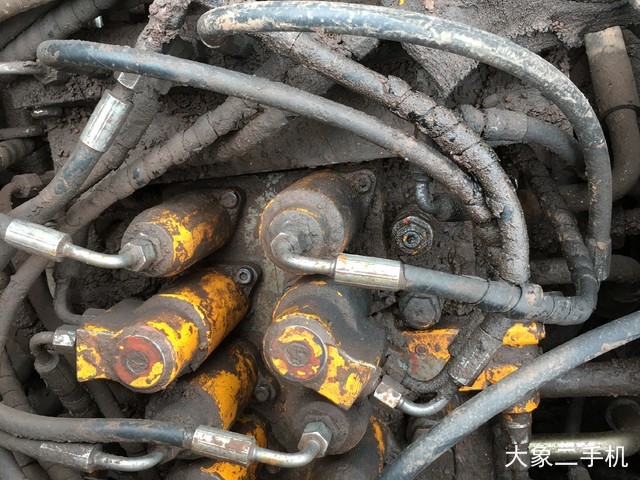 三一重工 SY235C 挖掘机