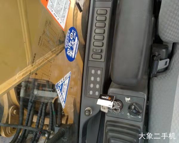 卡特彼勒 320D-E 挖掘机