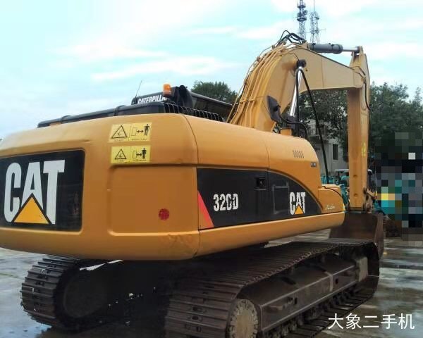 卡特彼勒 320D-E 挖掘机